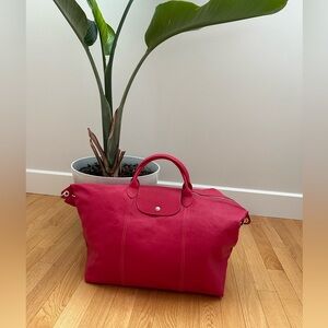 Xtra Large “Longchamp” Le Pliage Cuir in Fuschia Pink, Made in 🇫🇷